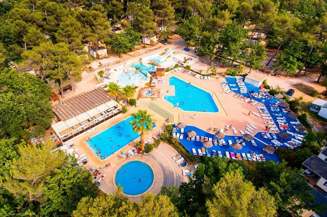 Mobil Home Sainte-Baume Nans Les Pins Esterno foto